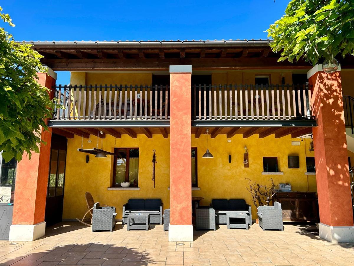 فالدوبياديني Country House La Montagnola المظهر الخارجي الصورة